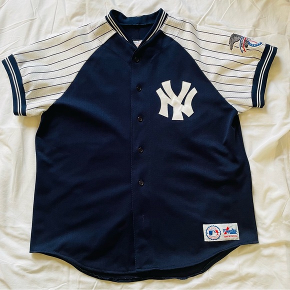Vintage Majestic New York Yankees Baseball Jersey (PINSTRIPED/Mesh)